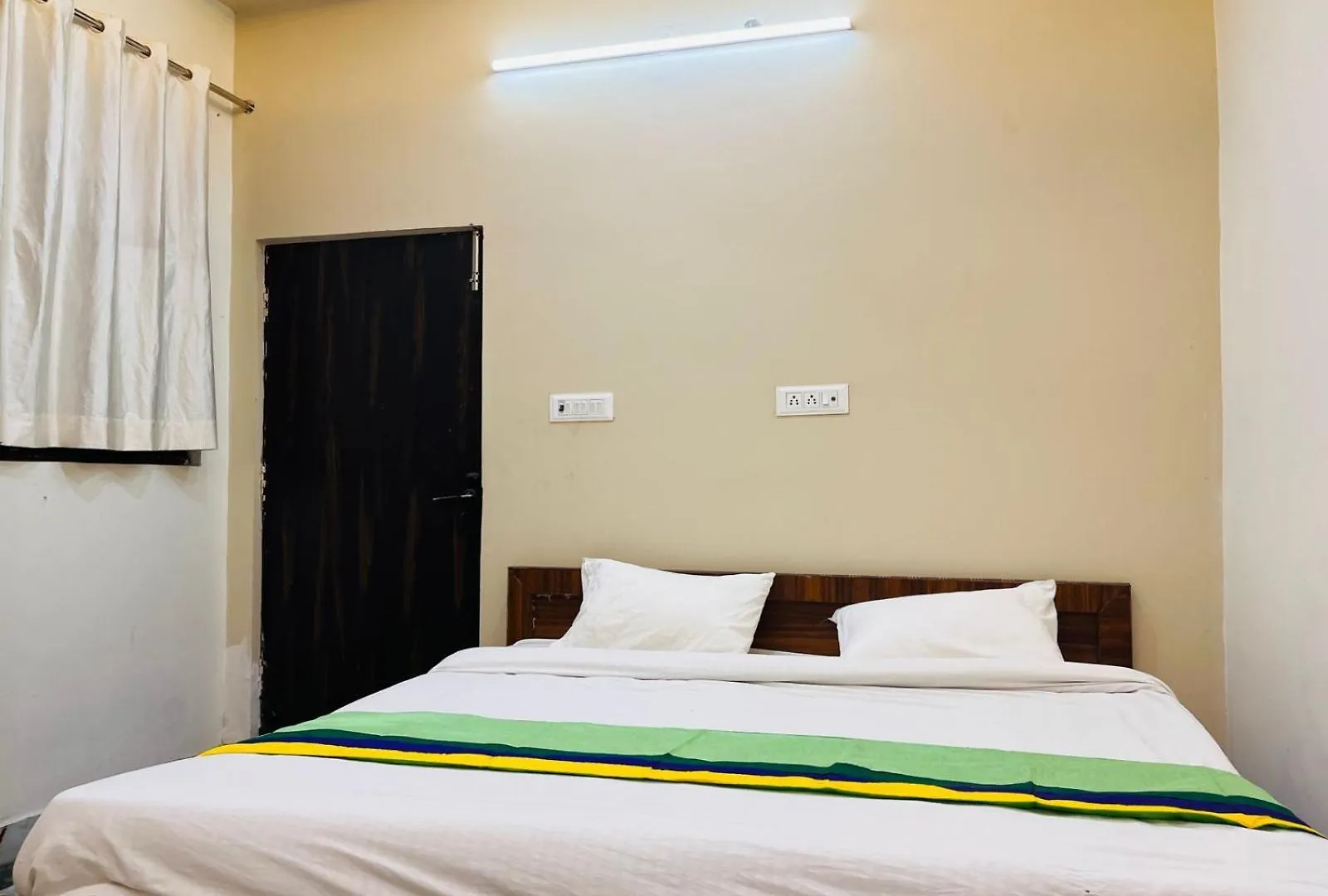 Homestay G B Palace A C Rooms Family Homestay Agra Agra  Agra (Uttar Pradesh)